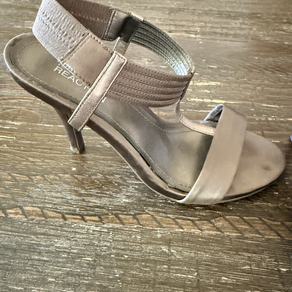 Kenneth Cole Reaction Pewter Satin Strappy Heels Size 6.5 Wedding, Formal